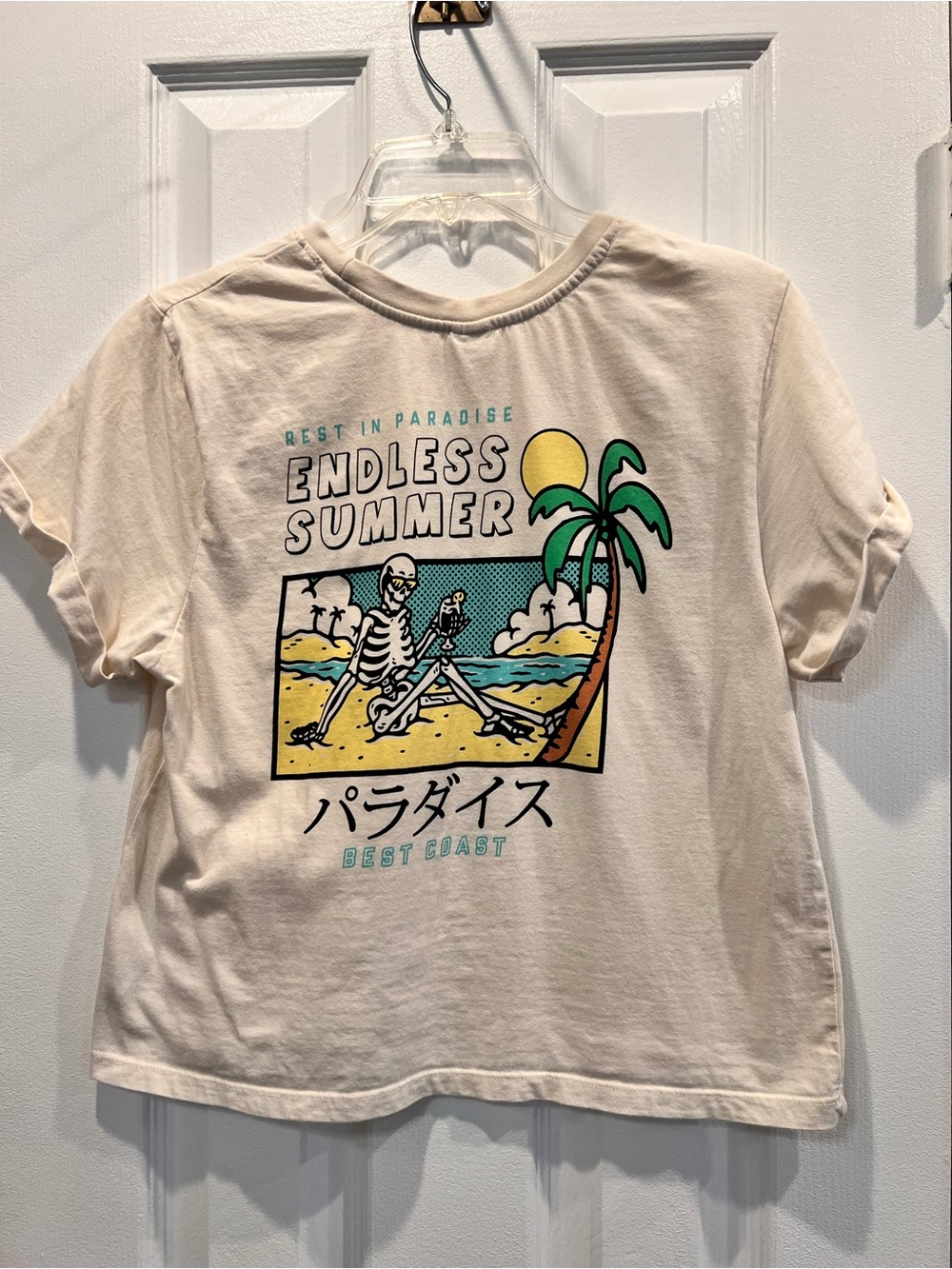 Vibe N’ Endless Summer Skeleton Graphic Crop Top Tee Cream Beige Medium